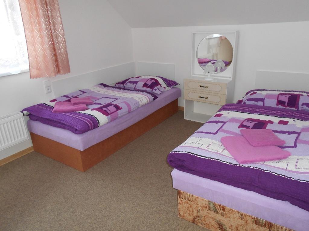 Apartment U Erlebachu Черни Дул Екстериор снимка